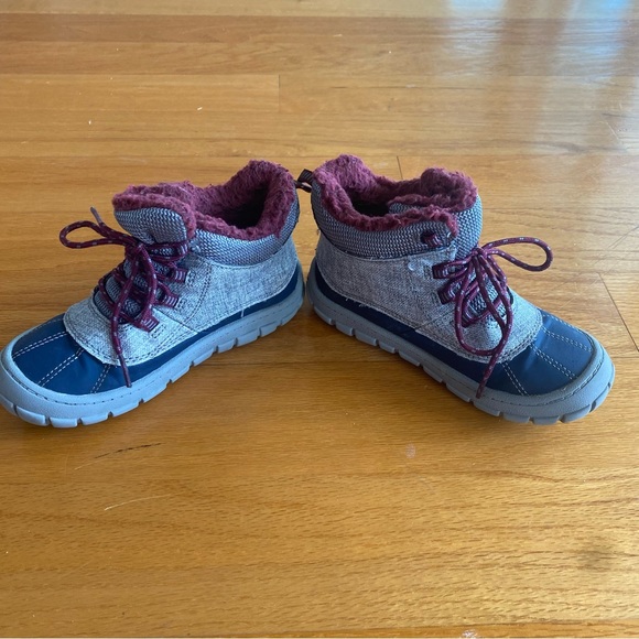 Winter boots Size 11 - Picture 3 of 6